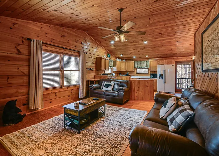 Bryson City Cabin With Hot Tub, Views And Pool Table!