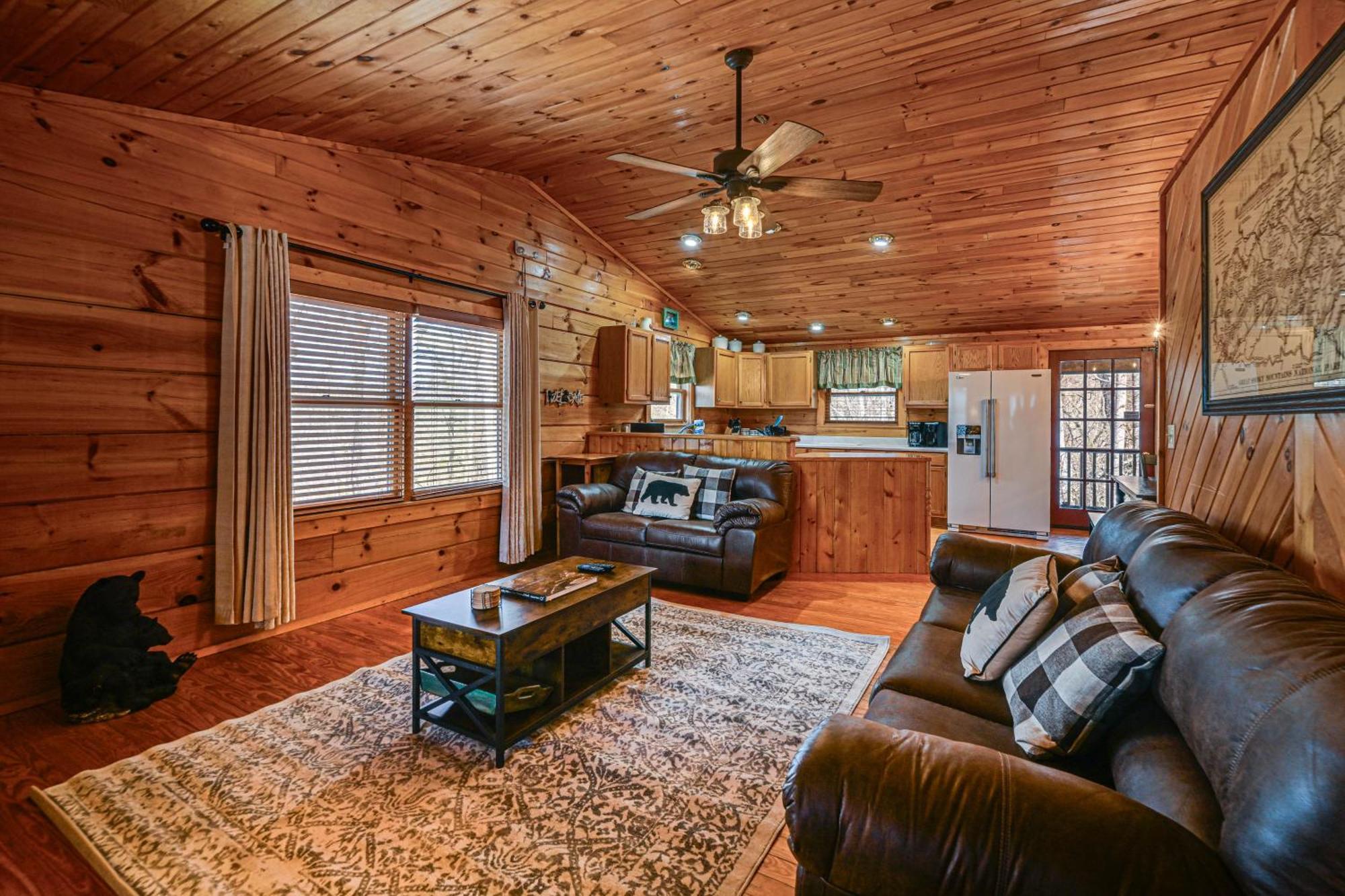 Holiday home Bryson With Hot Tub, Views And Pool Table!