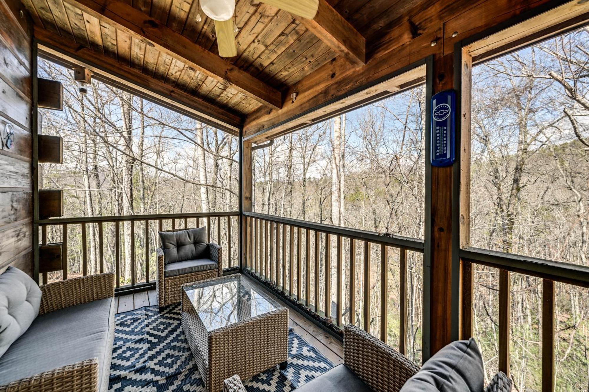 Bryson With Hot Tub, Views And Pool Table! * Bryson City