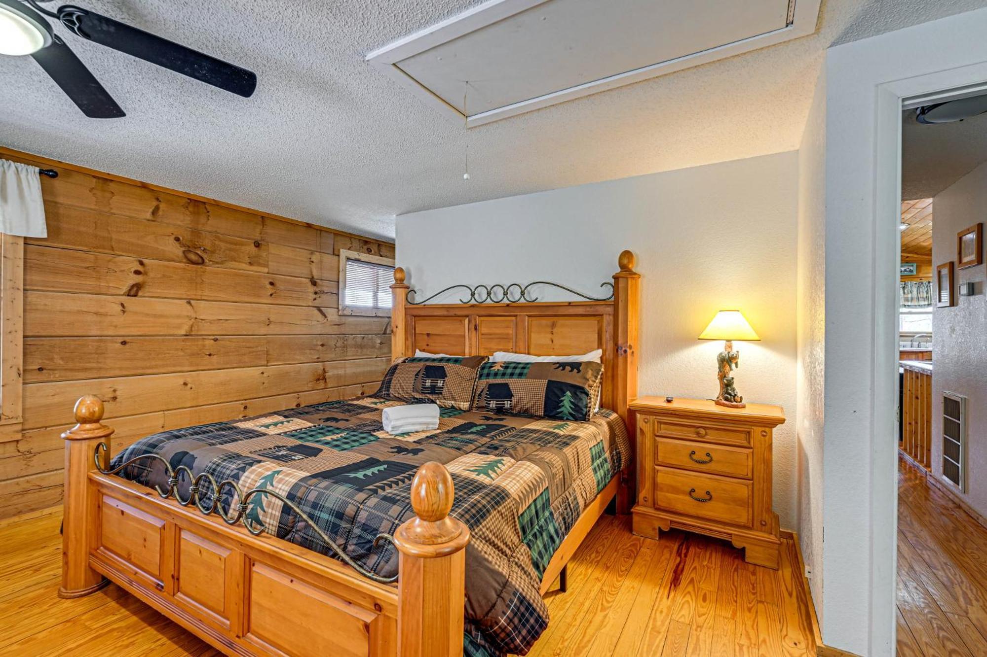 Bryson With Hot Tub, Views And Pool Table! * Bryson City